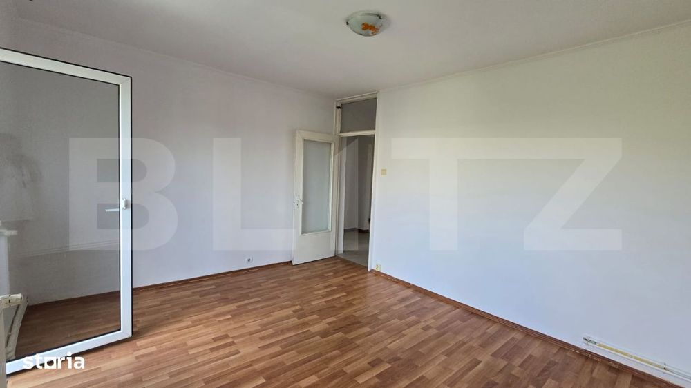 Apartament de vanzare, cu 3 camere, 76 mp, zona Micro 17 — fotografia 3