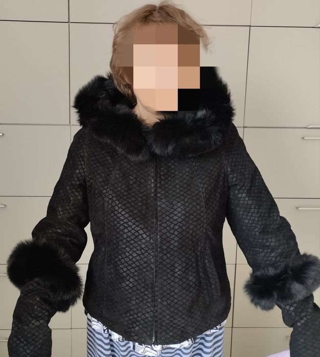 Продам кожаную куртку