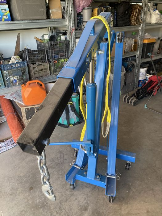 Кран Гаражный Складной 1тонна Новый - для подьема грузов и агрегатов.