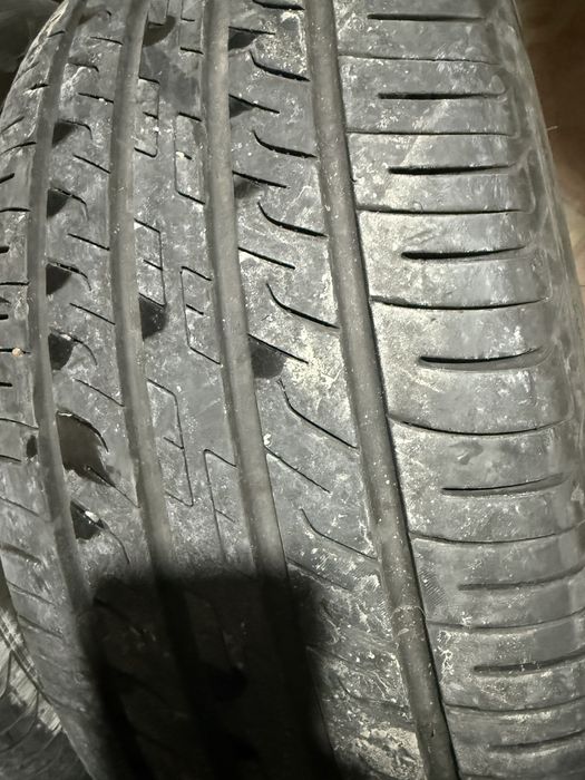 Byd championni baloni 235/50/R19 holati yaxshi