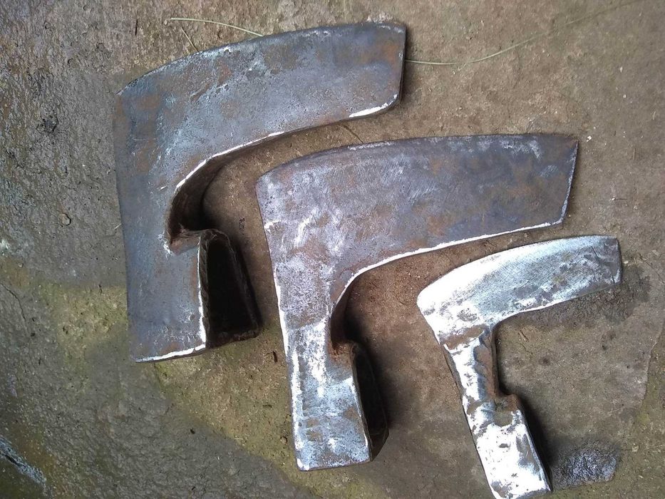 Секира брадва 3 броя