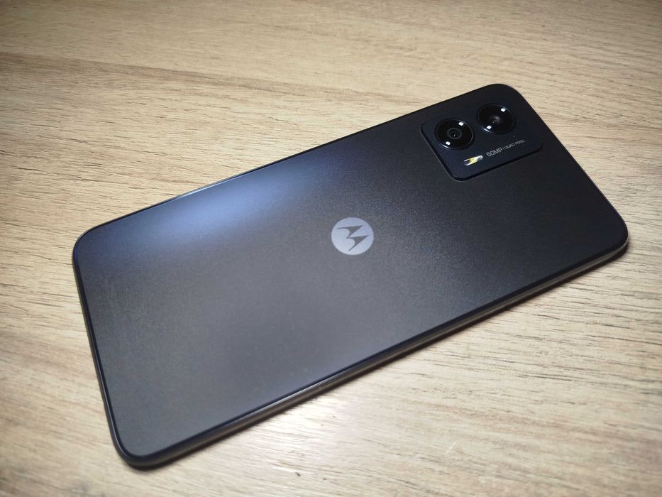 Телефон Motorola Moto G53 перфектен + Нов калъф