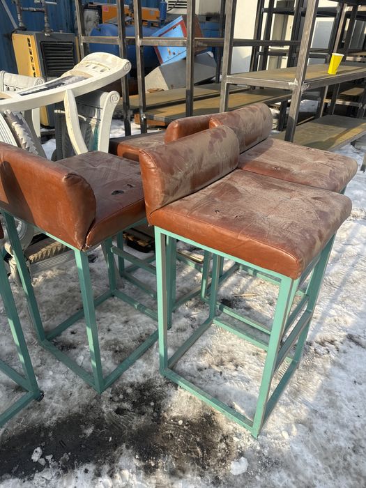 Стулья деревянные