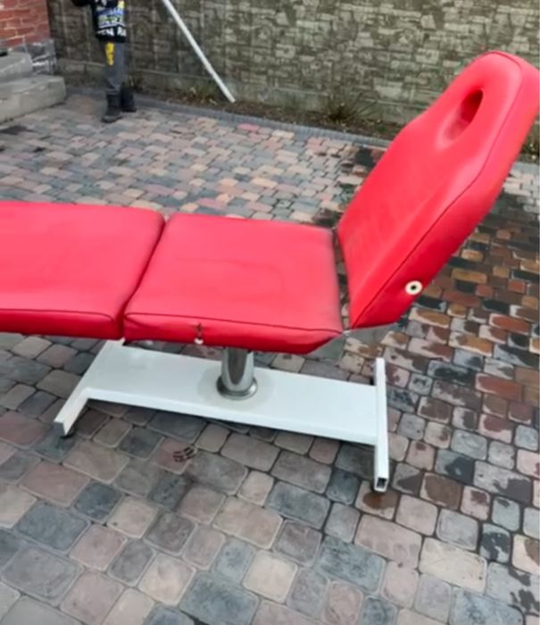 Кушетка косметологическая регулируемая