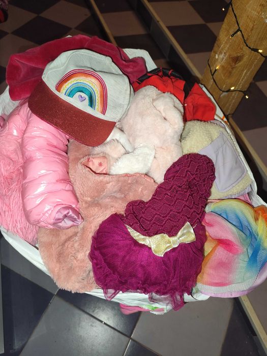 Предлагаме дрешки за момиченца, зимни,летни,пролетни,Есенни,