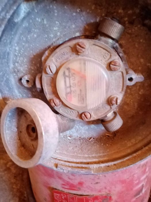 Газова бутилка за 50литра свалена от Газ 53