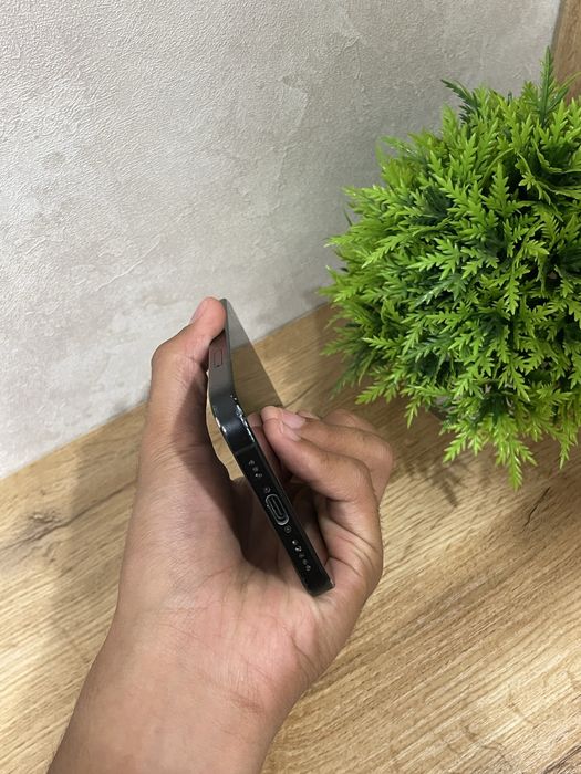 Телефон iPhone 16 128gb
