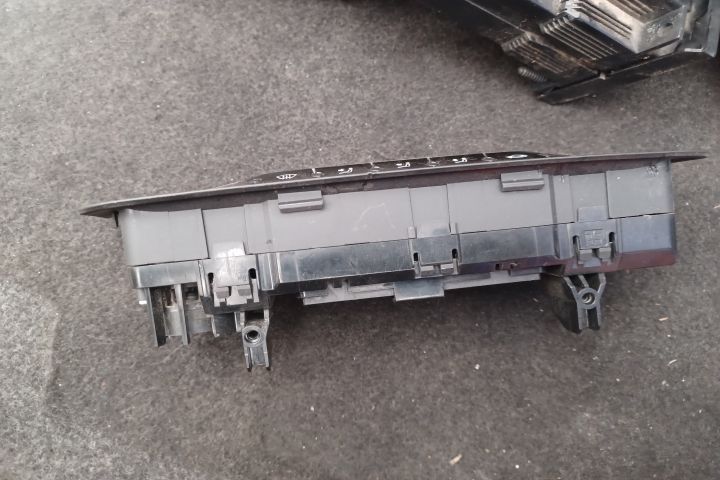 Comanda AC 6J0820043C 6J0820043C Seat Ibiza a 4-a generatie 6J