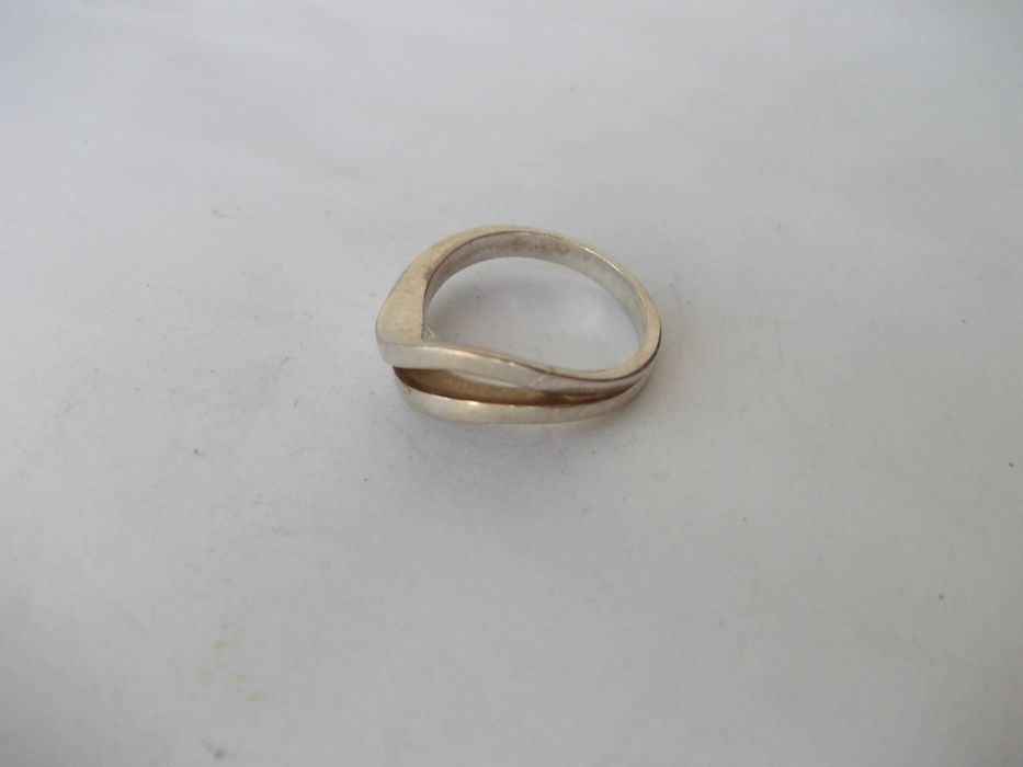 Inel vechi din argint 18