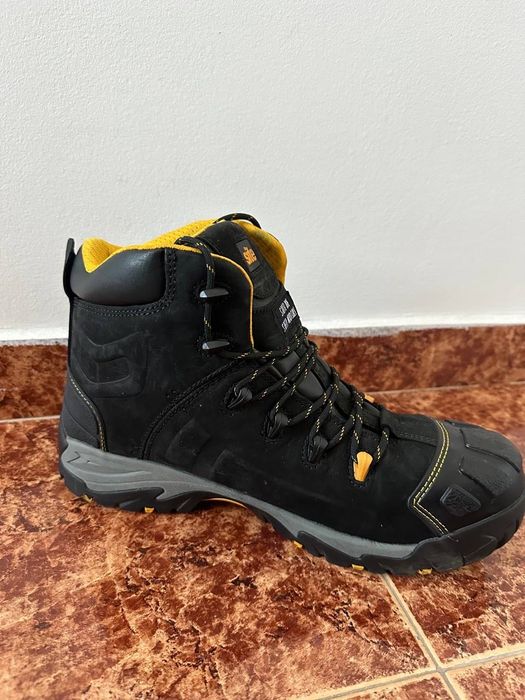 Обувки за работа 45 размер