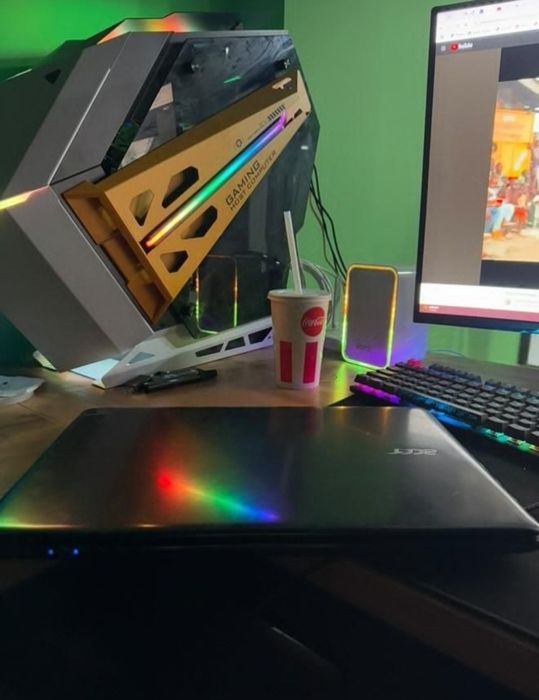 Kompyuter sotiladi !!!