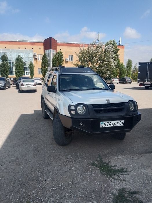Продам Ниссан икстера 3,3об.2004г