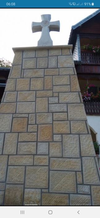 Piatra naturala,piatra cioplita manual,ziduri,garduri,monumente