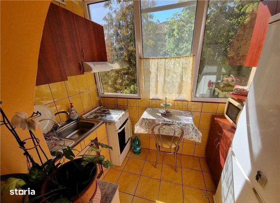 ARADULUI - BLOC IZOLAT - 3 Camere - Centrala proprie - Clima - Boxa -