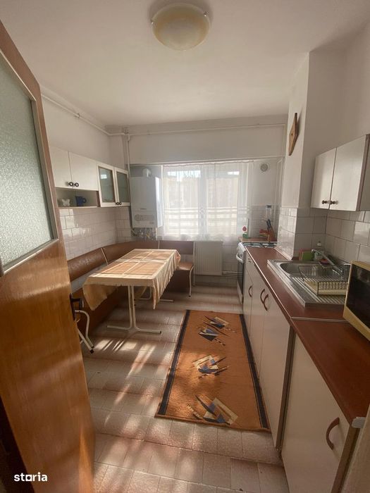 De închiriat – apartament 2 camere, Giurgiu (zona centrală)