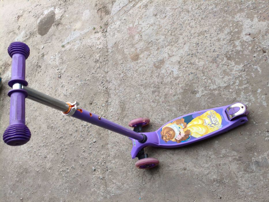 Самокат детский.