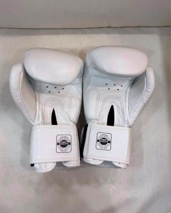 Manusi Box Twins Albe