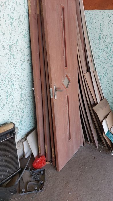 Двери межкомнатные двойные