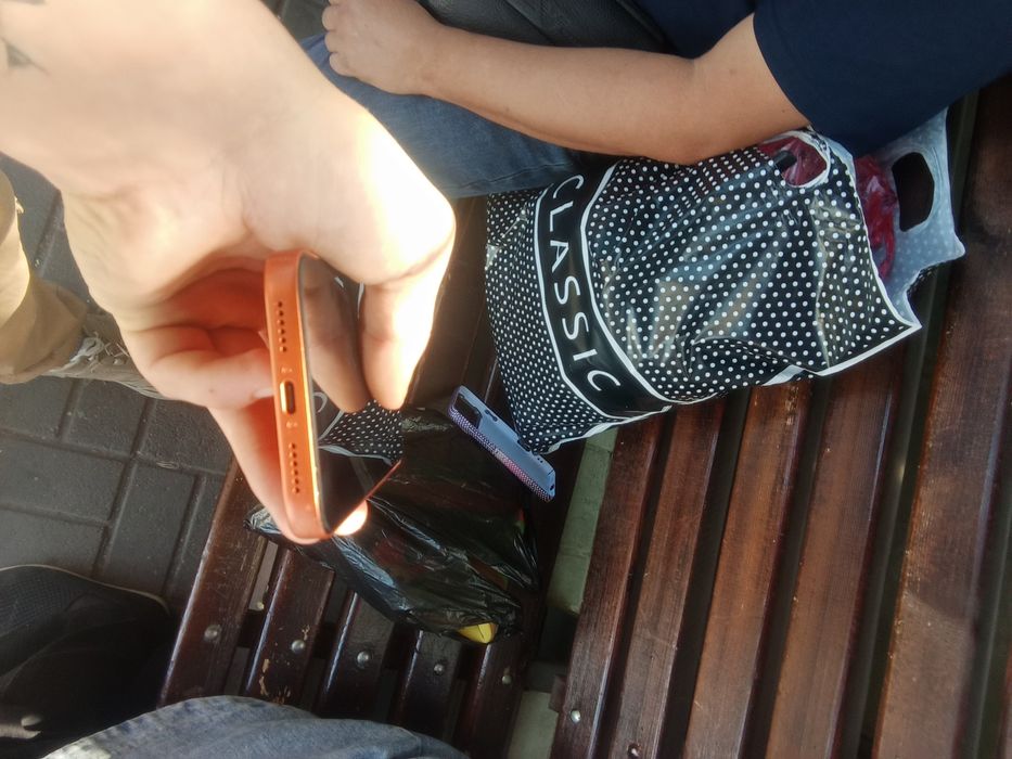Продам айфон 17 про макс