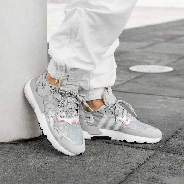 Оригинални светлоотразителни маратонки * ADIDAS NITE JOGGER *EU42