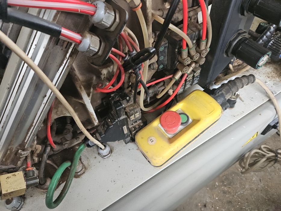 кантираща машина с предфрезоване