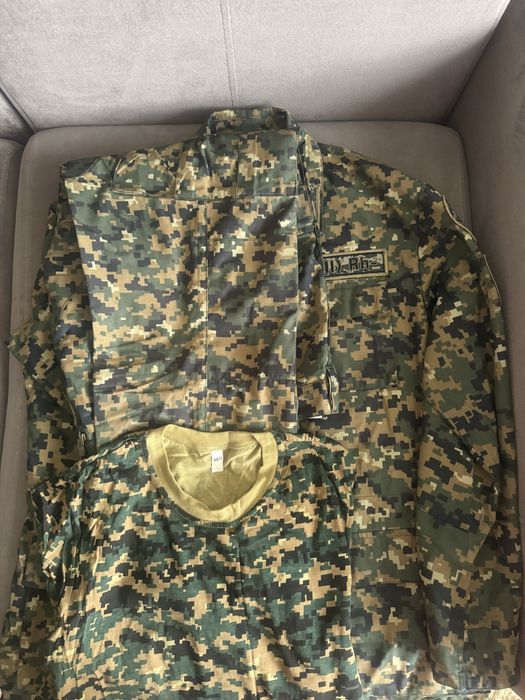 Форма военная продается