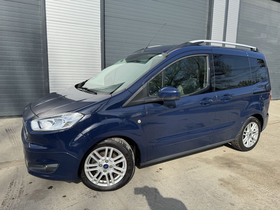 Ford Turneo Courier 2017