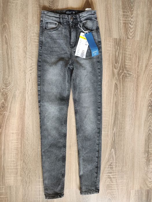 Blugi Jeans Pantaloni Dama Fete Sinsay marime 32 noi
