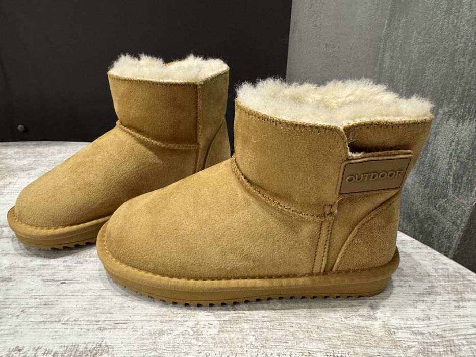 Продам детские угги. Новые!