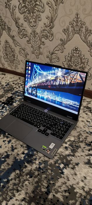 Noutbuk Lenovo LQQ