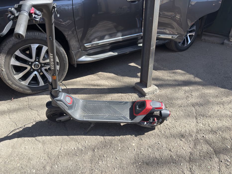 Электросамокат Segway P100s