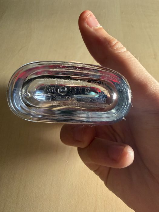 Parfum Hugo aproape plin