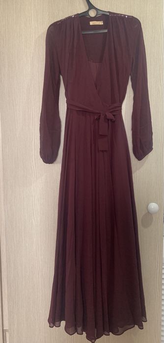 Продам красивое платье