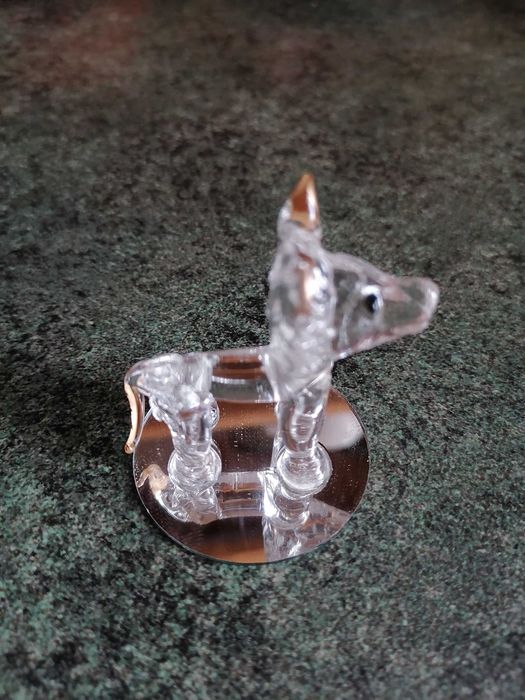 Стъклена фигурка кученце миниатюра