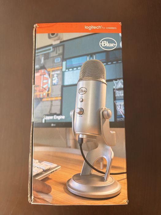 Logitech Creators Blue Yeti USB Microphone