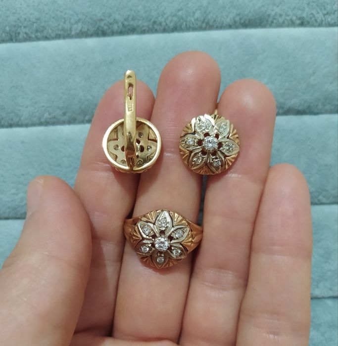 Золотой комплект Малинка с бриллиантом 585СССР