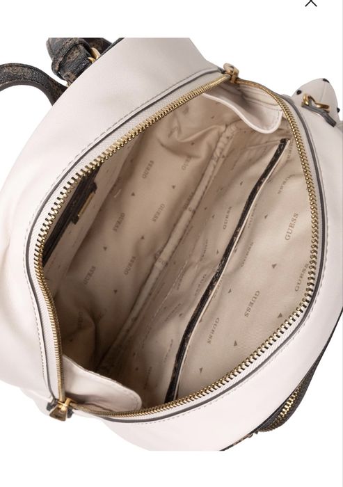 Дамска раница Guess оригинална