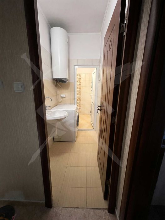 Продава се Тристаен апартамент в Пловдив, Тракия - 86 кв.м за 1919 €/кв.м - Снимка #8