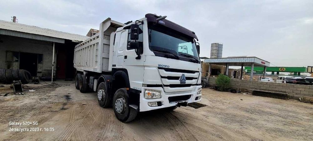 Howo  s a m a s v a l