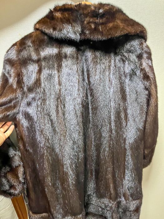 Женская норковая шуба
