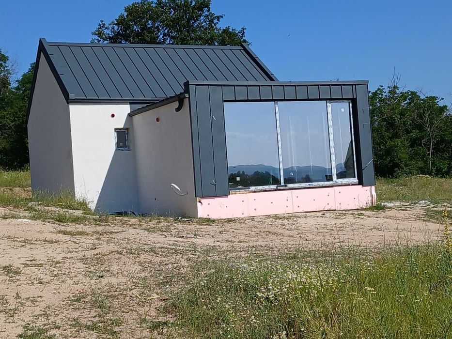 Безшевни улуци “Строймат - С”