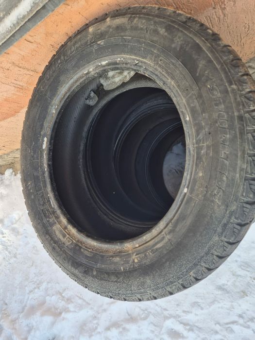 Продам шины 205/65/16