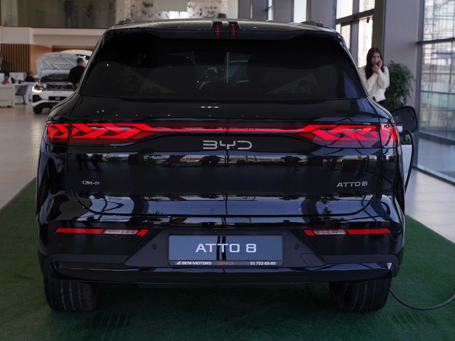 BYD ATTO 8 гибрид
