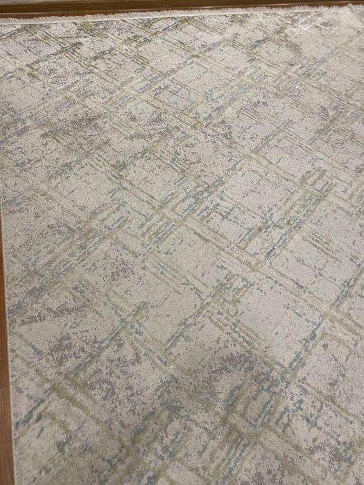 Продам ковер для гостинной