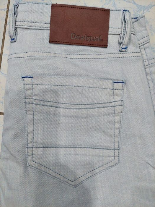 Blugi barbati 32 Desigual