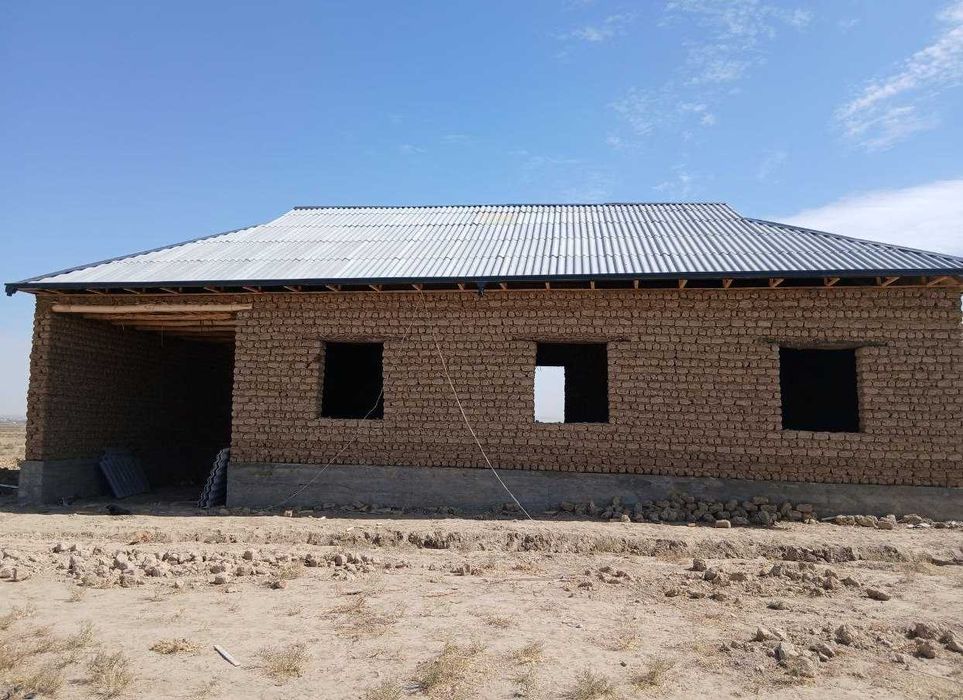 Уй сотилади  Зомин тумани Мустақиллик МФЙда келишамиз