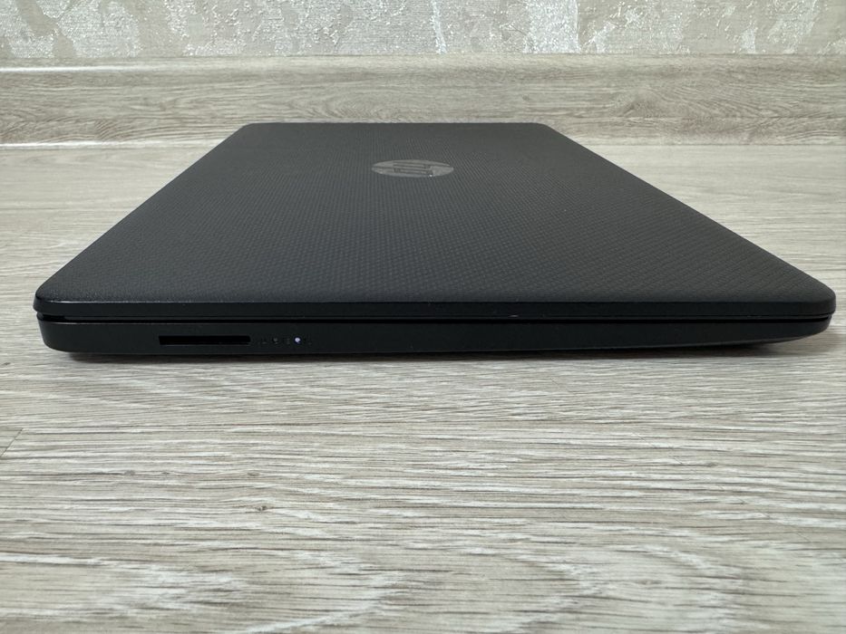 Ноутбук HP 14s-dq1046ur