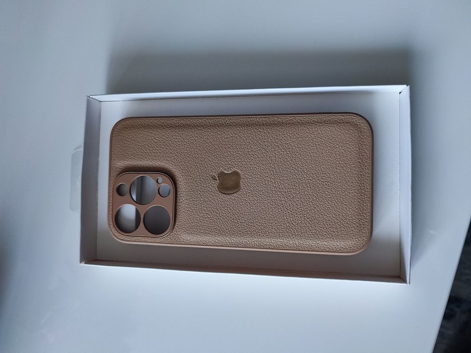 Кейсове за Iphone 13 pro