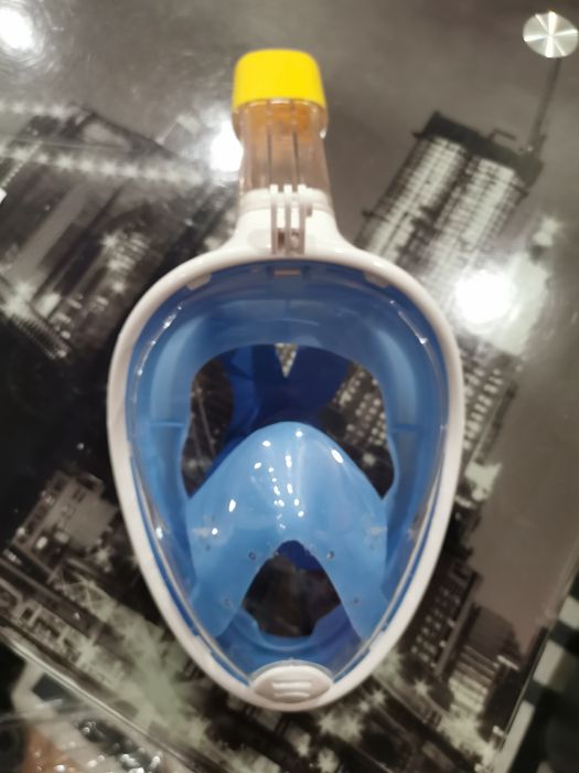 Очила за плуване(маска за шнорхелинг)