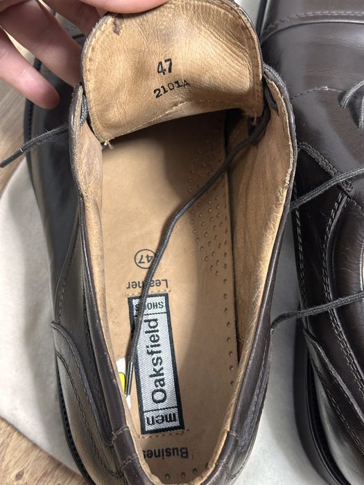 Продаю мужскую кожаную обувь